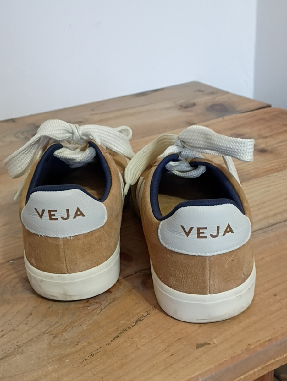 Veja Tan Suede Campo Sneakers Size 10.5 - Picture 4 of 10
